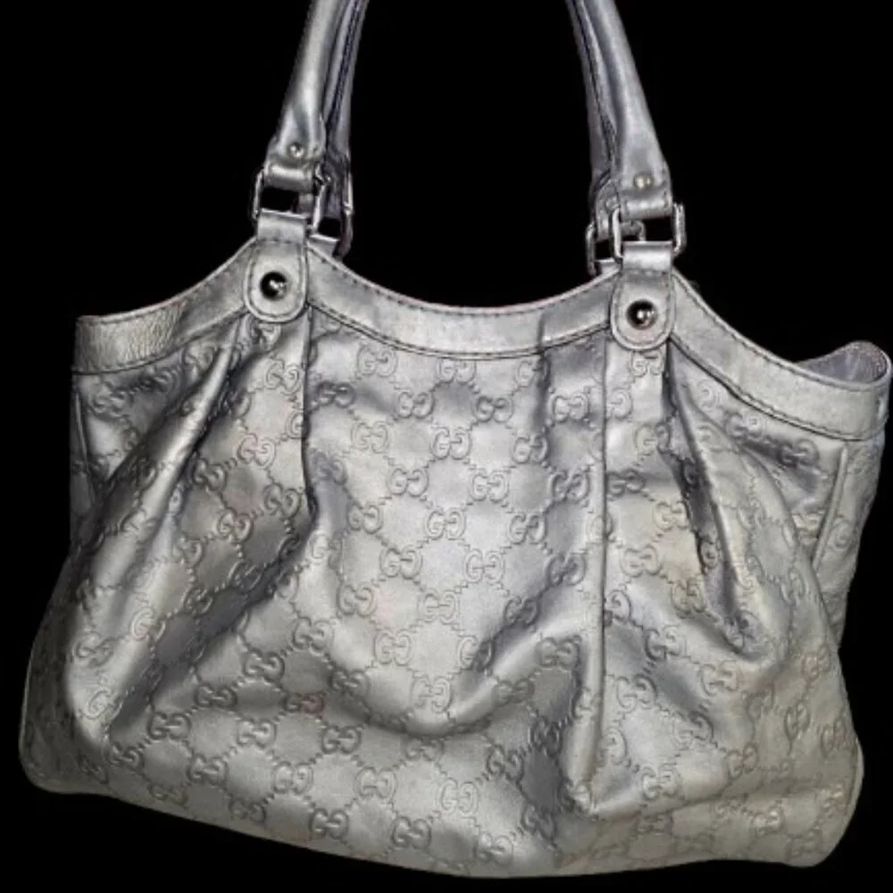 Gucci Sukey Handbag - Picture 1 of 10